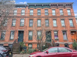 273 7th St #3, Jersey City, NJ 07302