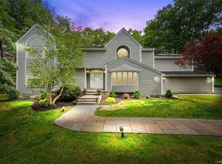 26 Fox Run Rd, Croton On Hudson, NY 10520
