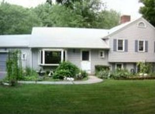 1303 North St, Suffield, CT 06078