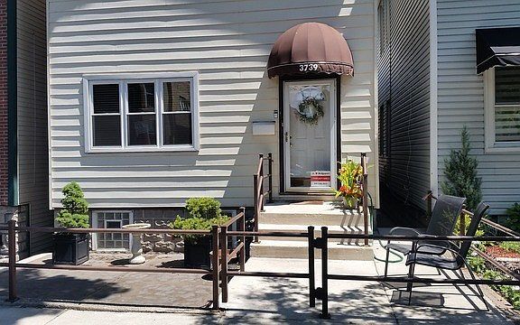 3rd image of 3739 S Emerald Ave #2