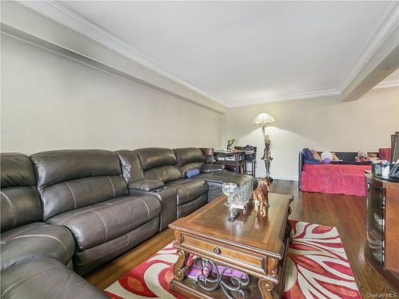 5th image of 1133 Midland Ave APT 4H