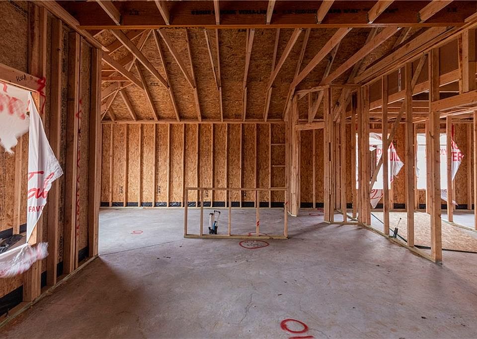 1st image of 9124 NW 125th St