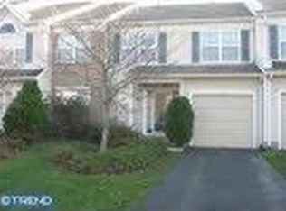 3 Camellia Ct, Newtown, PA 18940