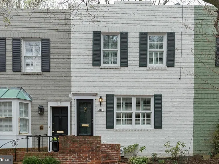 2816 Olive St NW — Photo 1