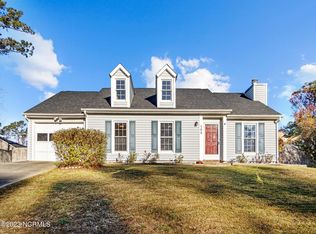 102 Tiffany Pl, Jacksonville, NC 28546
