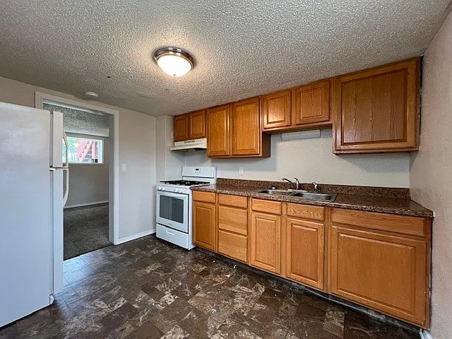720 Haines Ave #B — Photo 10