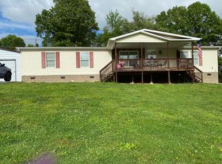 266 1st St, Jonesville, VA 24263