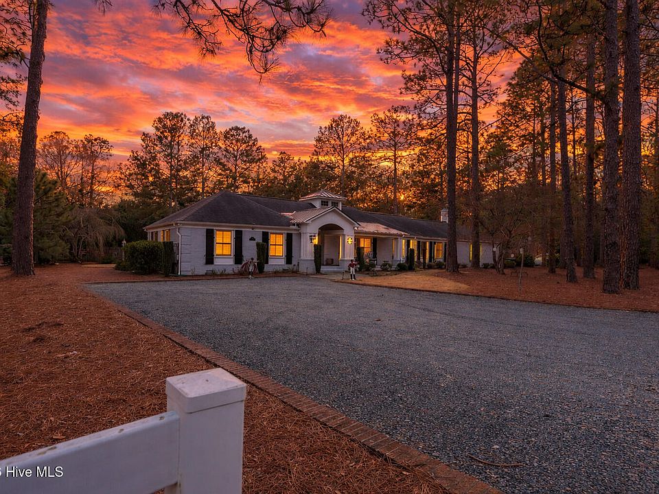 1st image of 700 Linden Road