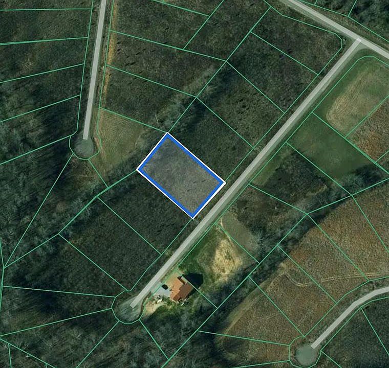 1st image of 301 Loyd Cir