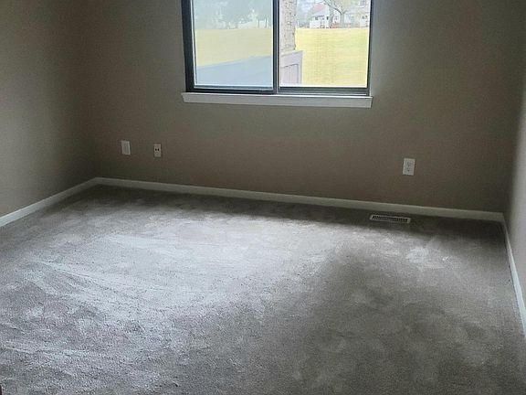 5th image of 2028 Blue Lac Dr #82