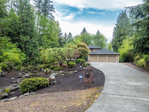 3rd image of 19907 226th Ave NE