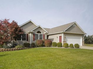 10990 Autumn View Ln, Portage, MI 49002