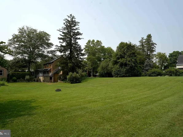 125 Grandview Ave, Hamilton, NJ 08620