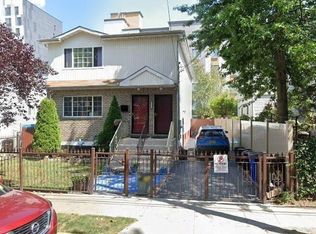 1026 Beach 22nd St, Far Rockaway, NY 11691