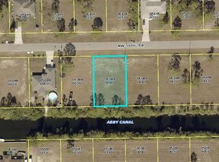 2306 NW 30th Ter, Cape Coral, FL 33993