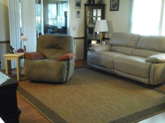 3rd image of 62 Rose Dr