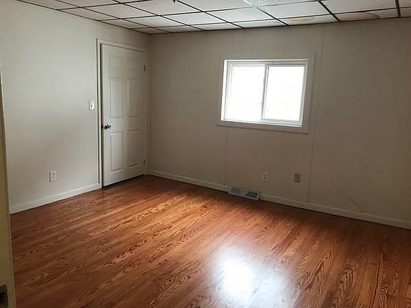 2nd image of 34 School St #1