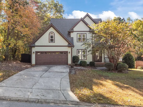 405 W Ballentine St, Holly Springs, NC 27540