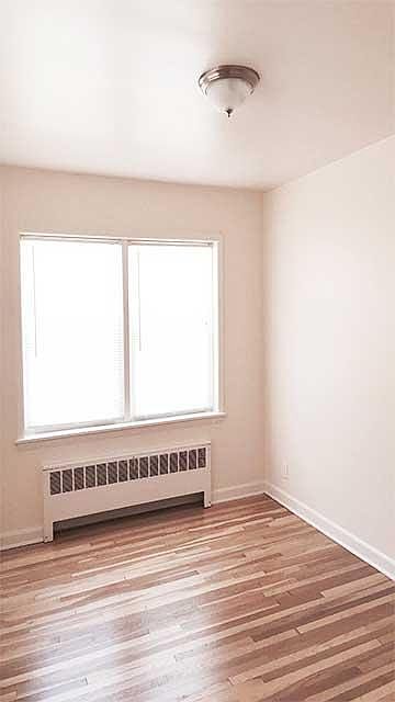 1st image of 700 E Henry Clay St APT 13