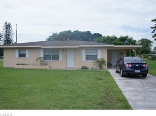 800 Coolidge Ave, Lehigh Acres, FL 33936