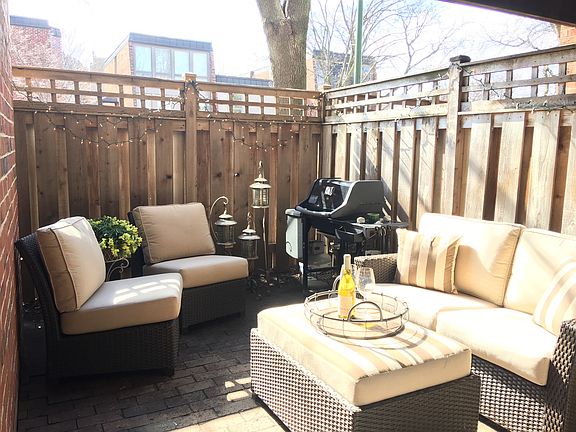 2nd image of 2045 N Larrabee St APT 7102