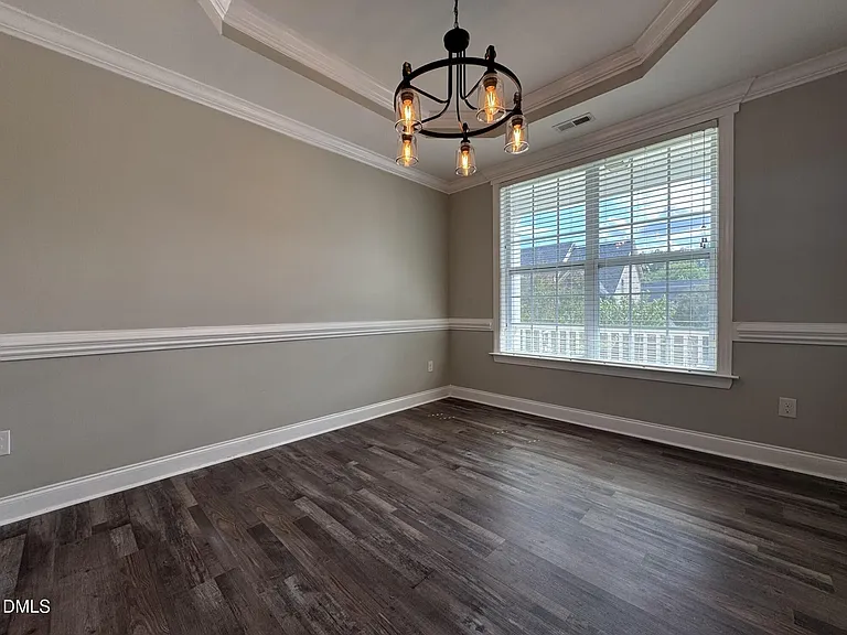 528 Walker Ranch Dr — Photo 5