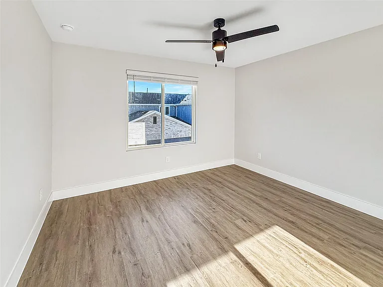 5613 Mobeetie Loop — Photo 13