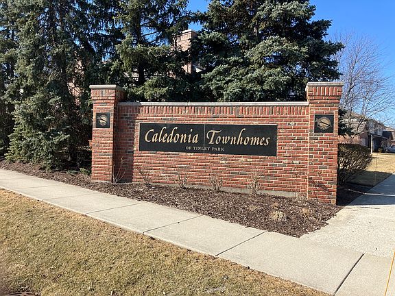 4th image of 9423 Caledonia Dr