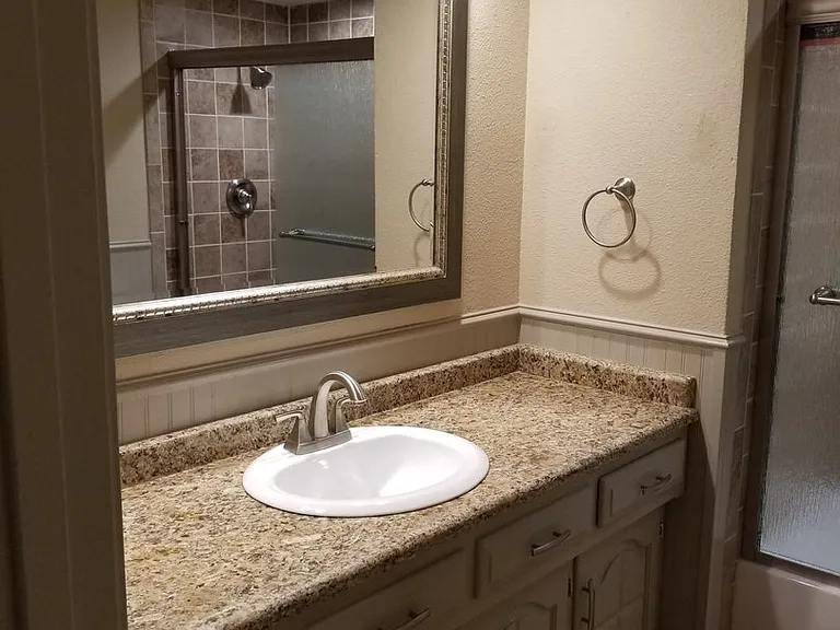 900 Rivercrest Blvd — Photo 8