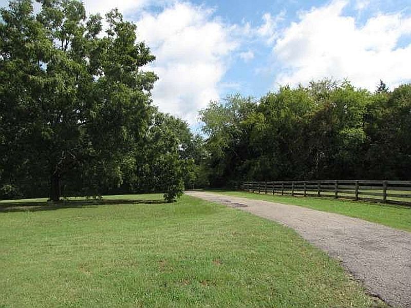 1st image of 11979 Fm 344 W
