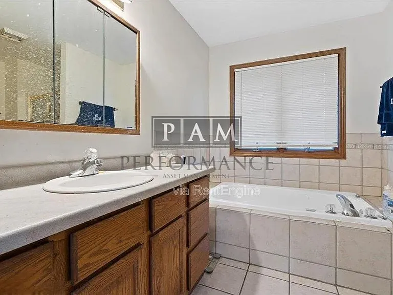 3209 S Ridgecrest Ct — Photo 15