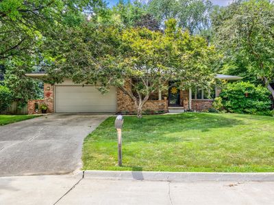 3808 Melanie Cir, Urbandale, IA, 50322