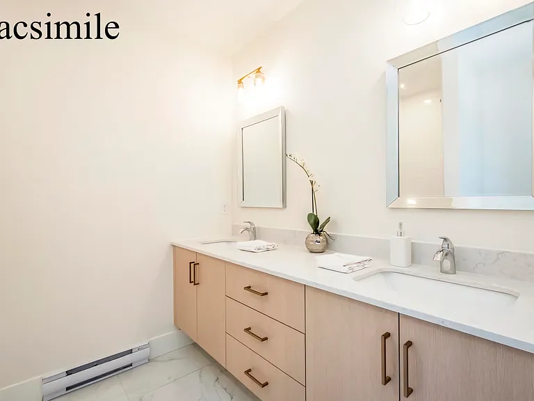 81 Honeygold Dr — Photo 13