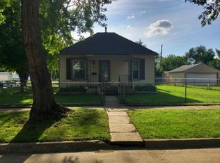 1930 S 12th St, Council Bluffs, IA 51501