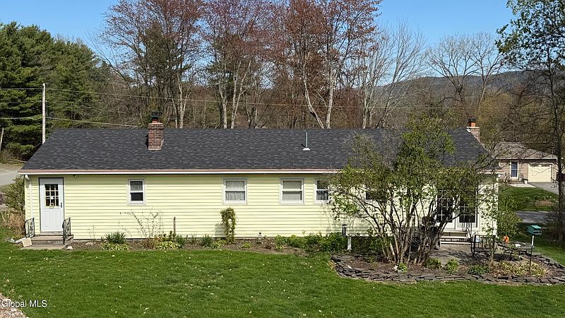 3rd image of 31 Sterup Drive