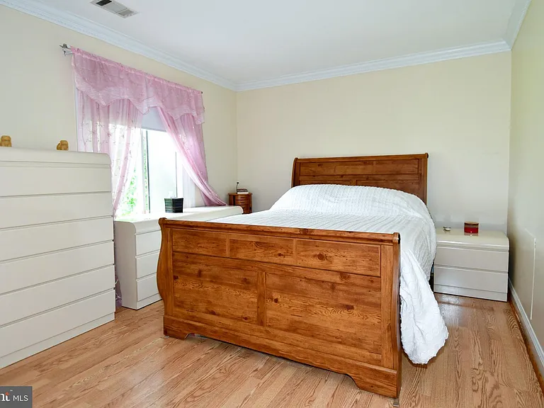 9401 Hickory View Pl — Photo 28
