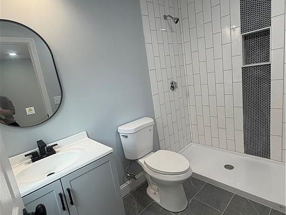 5th image of 24 Hymer St Floor 1