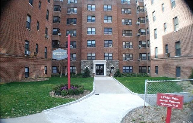 1st image of 2 Fisher Dr APT 108