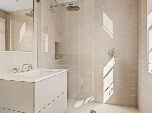 60 West 9th Street image 19 of 21