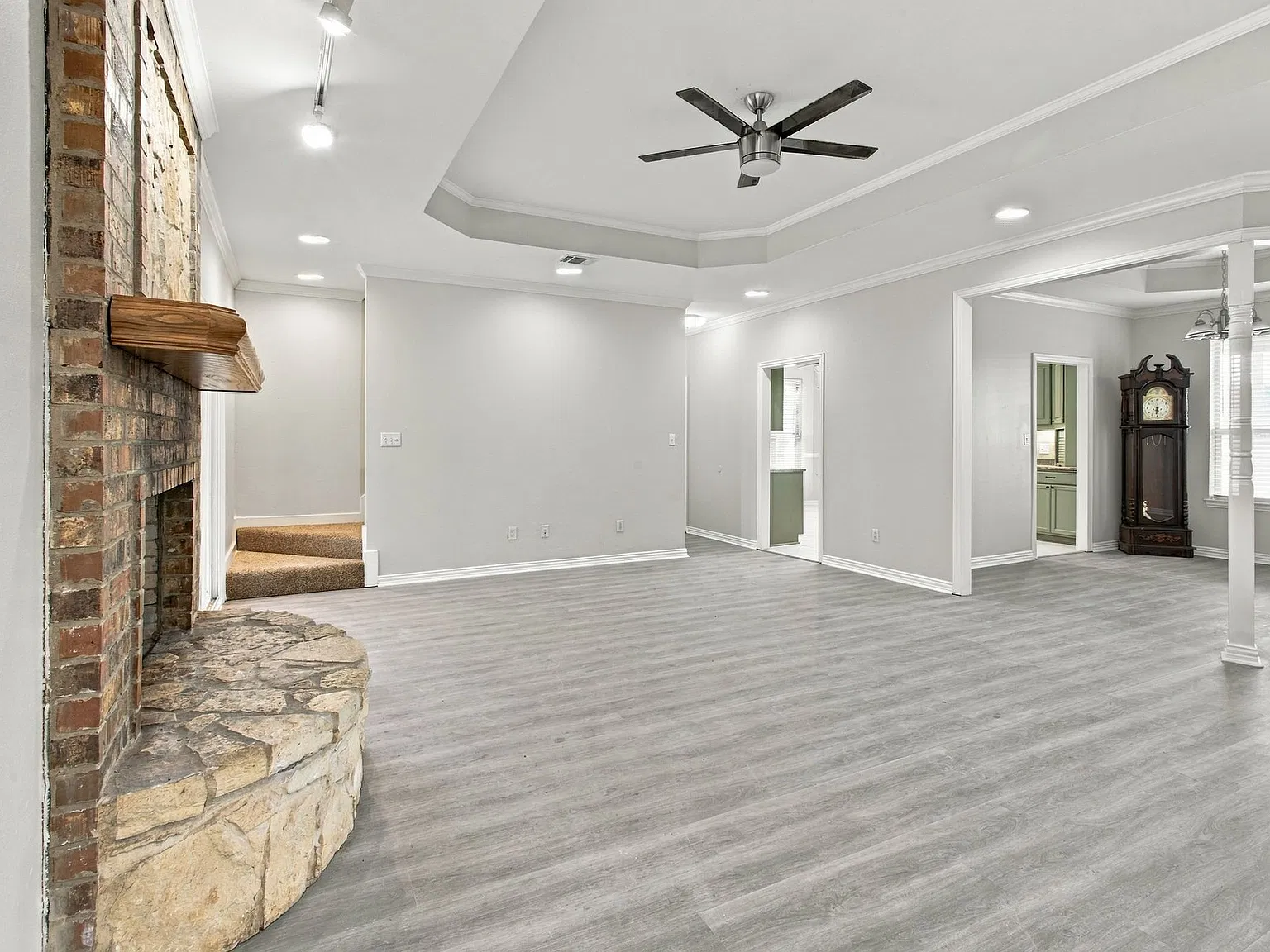 449 Johns Ln — Photo 4
