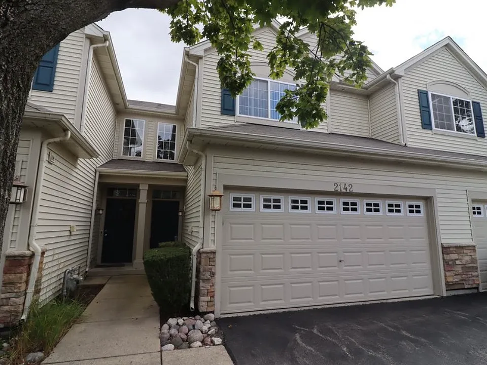 2142 Gallant Fox Cir