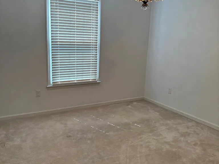 2285 Lubna Dr — Photo 15