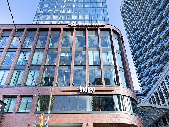 2nd image of 480 Front St W #1714