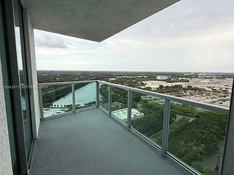 2681 NW Flamingo Rd #2101S — Photo 10