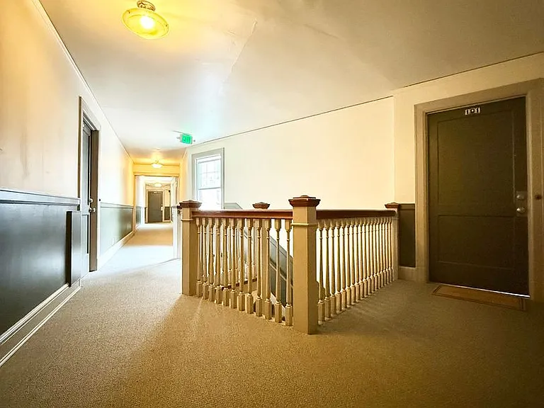 1522 E Olive Way — Photo 25