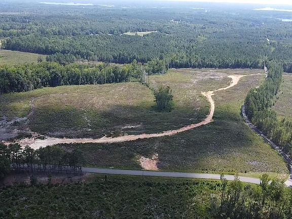 5th image of 1898 Oak Grove Rd