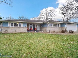 2118 W 3rd Pl, Hobart, IN 46342