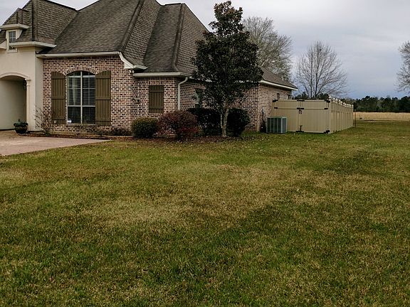 4th image of 510 Pemberton Pl