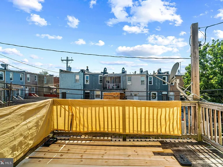 514 N Milton Ave — Photo 33