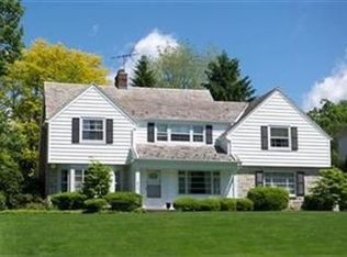 2699 Belvoir Blvd, Shaker Heights, OH 44122